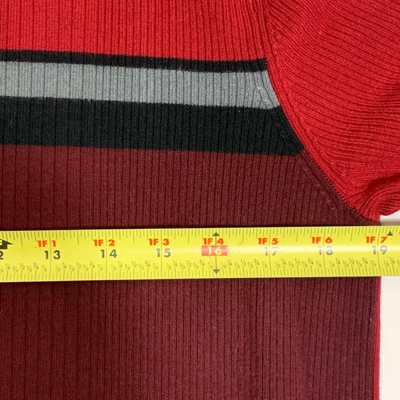 Claiborne Men Large Sweater Res Black Gray Stripes Accent Modern Fit - Picture 4 of 5